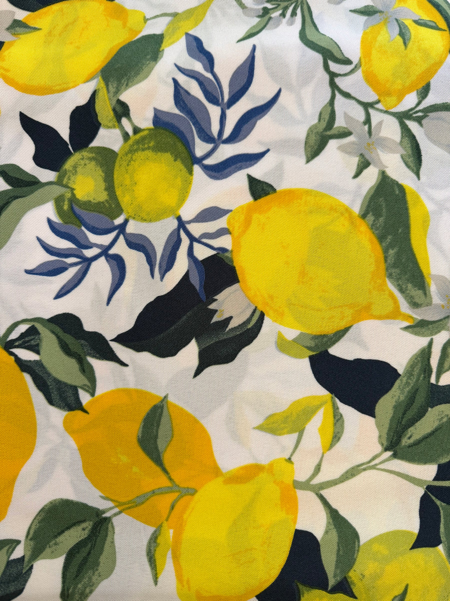 White Lemon Table Cloth